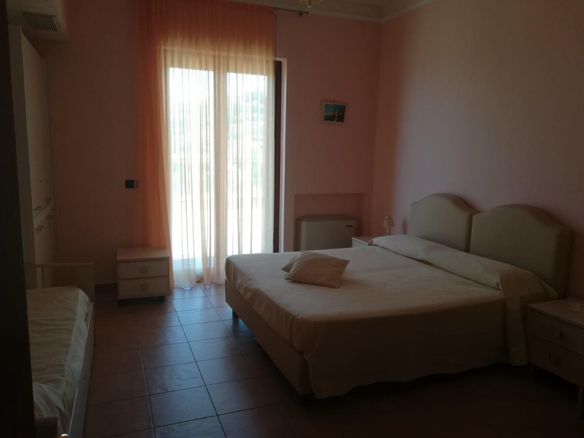 Affittacamere Bellavista Agropoli Exteriör bild